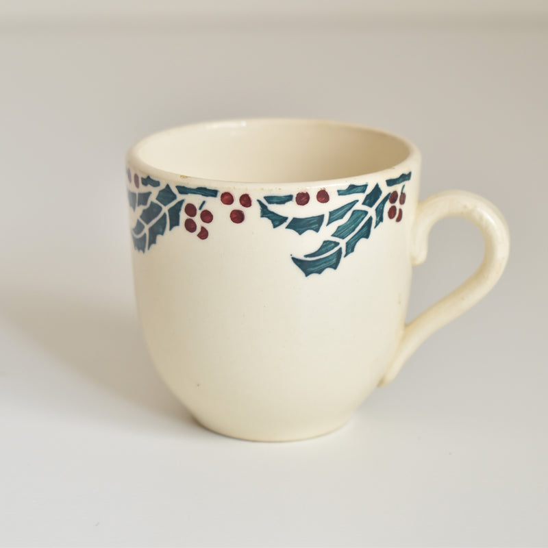 Vintage cup Houx B