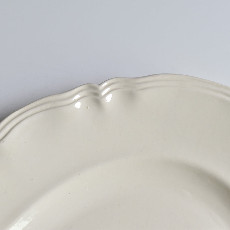 Vintage Oval Platter Digoin & Sarreguemines Ivoire, Petal Rim A
