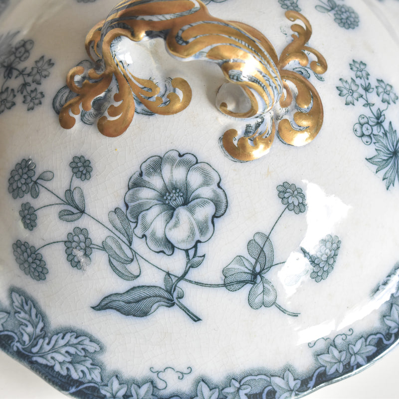 Antique Saucière & Ladle UK kiln N92