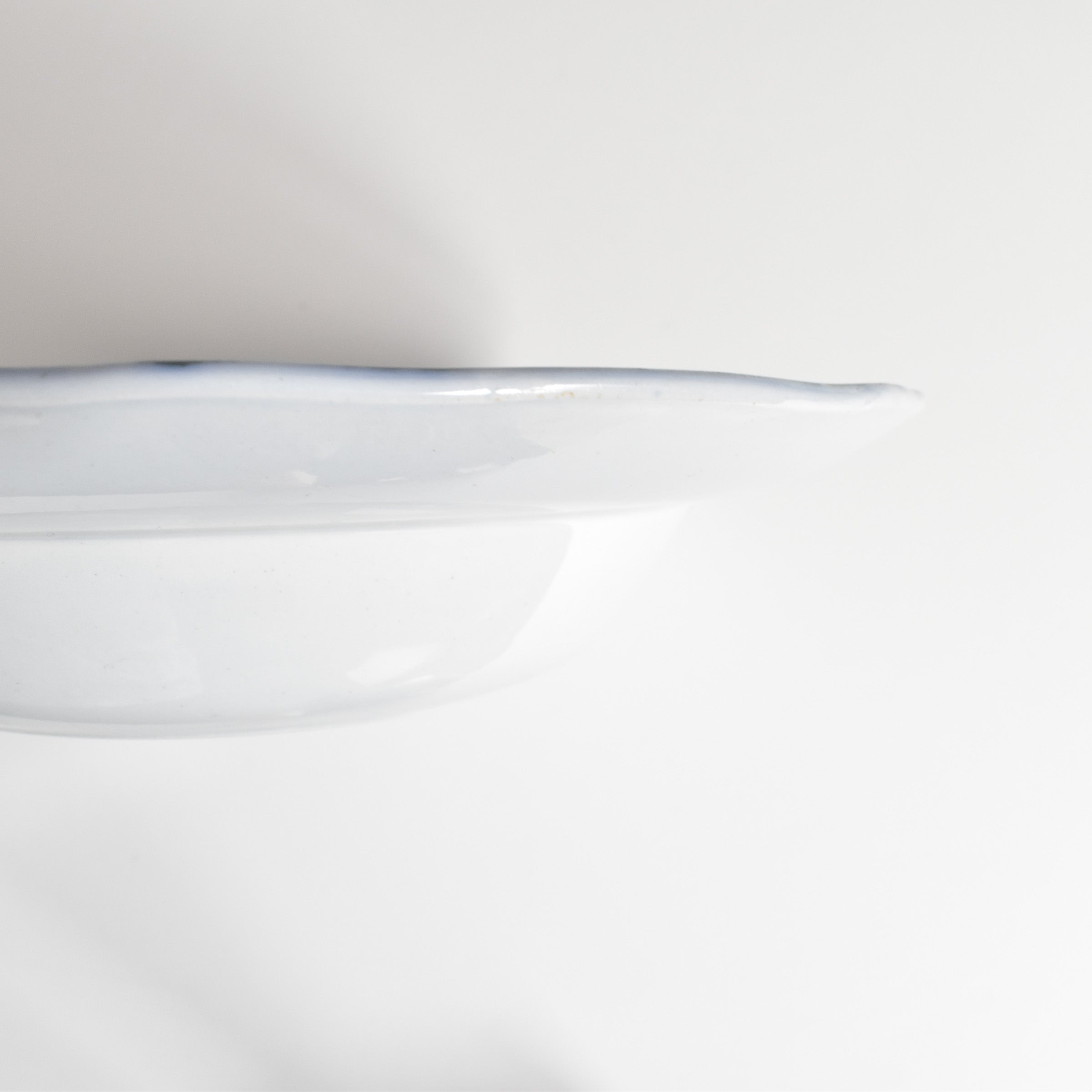 アンティーク深皿 イギリス窯 N92 A — Loane Interior