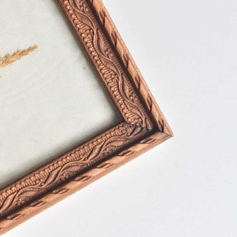 Vintage frame flower