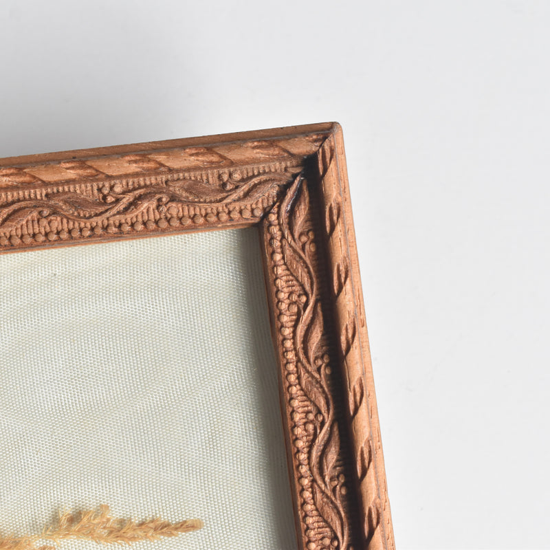 Vintage frame flower