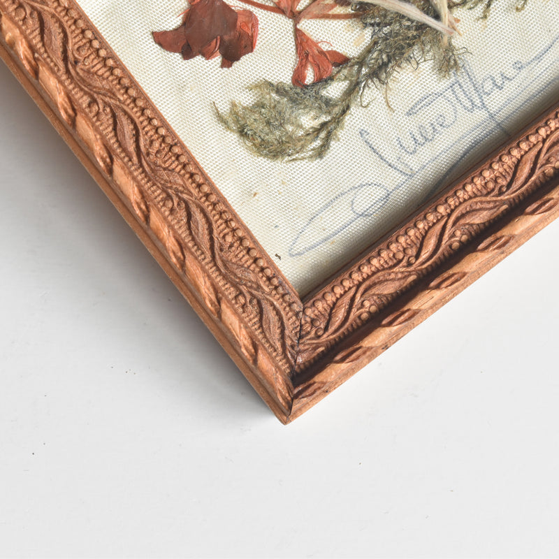 Vintage frame flower