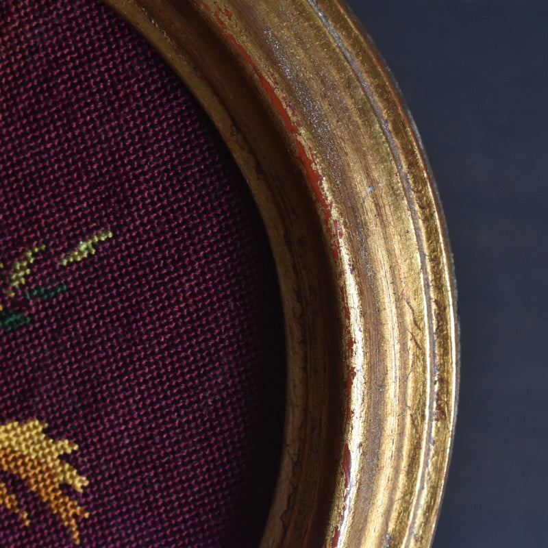 Vintage Oval Frame with Cross-Stitch (Bouquet)