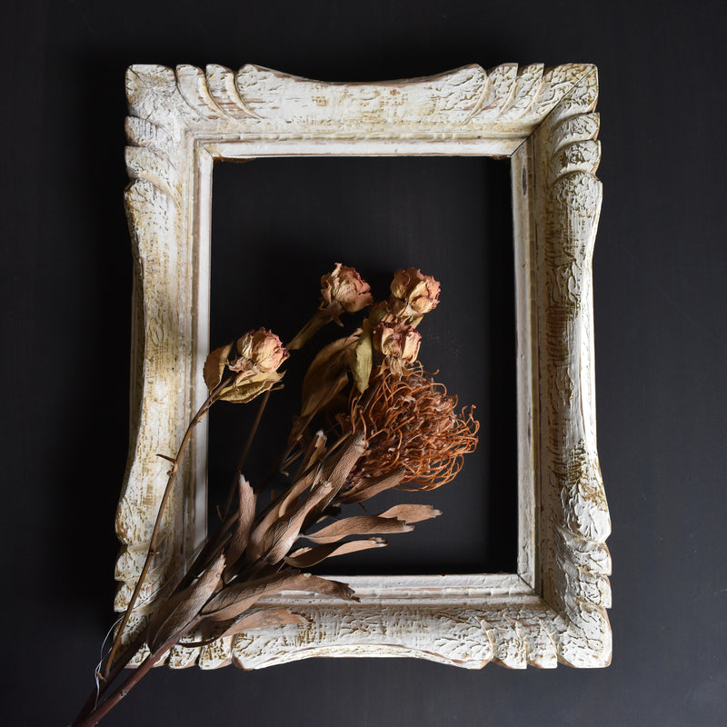 Vintage Frame White