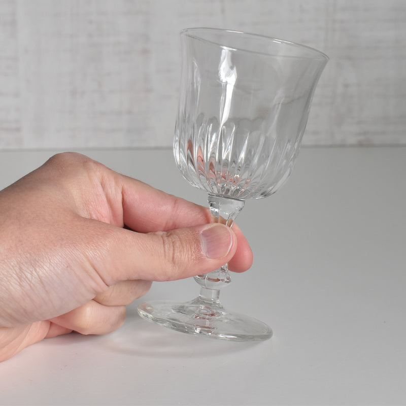 アンティークワイングラス VCM