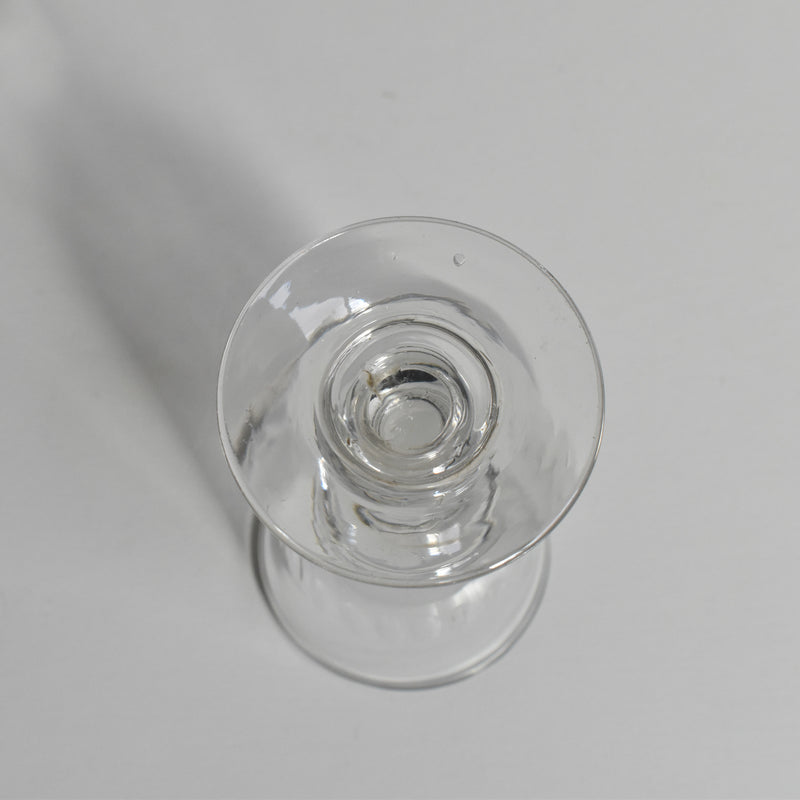 アンティークワイングラス　R051