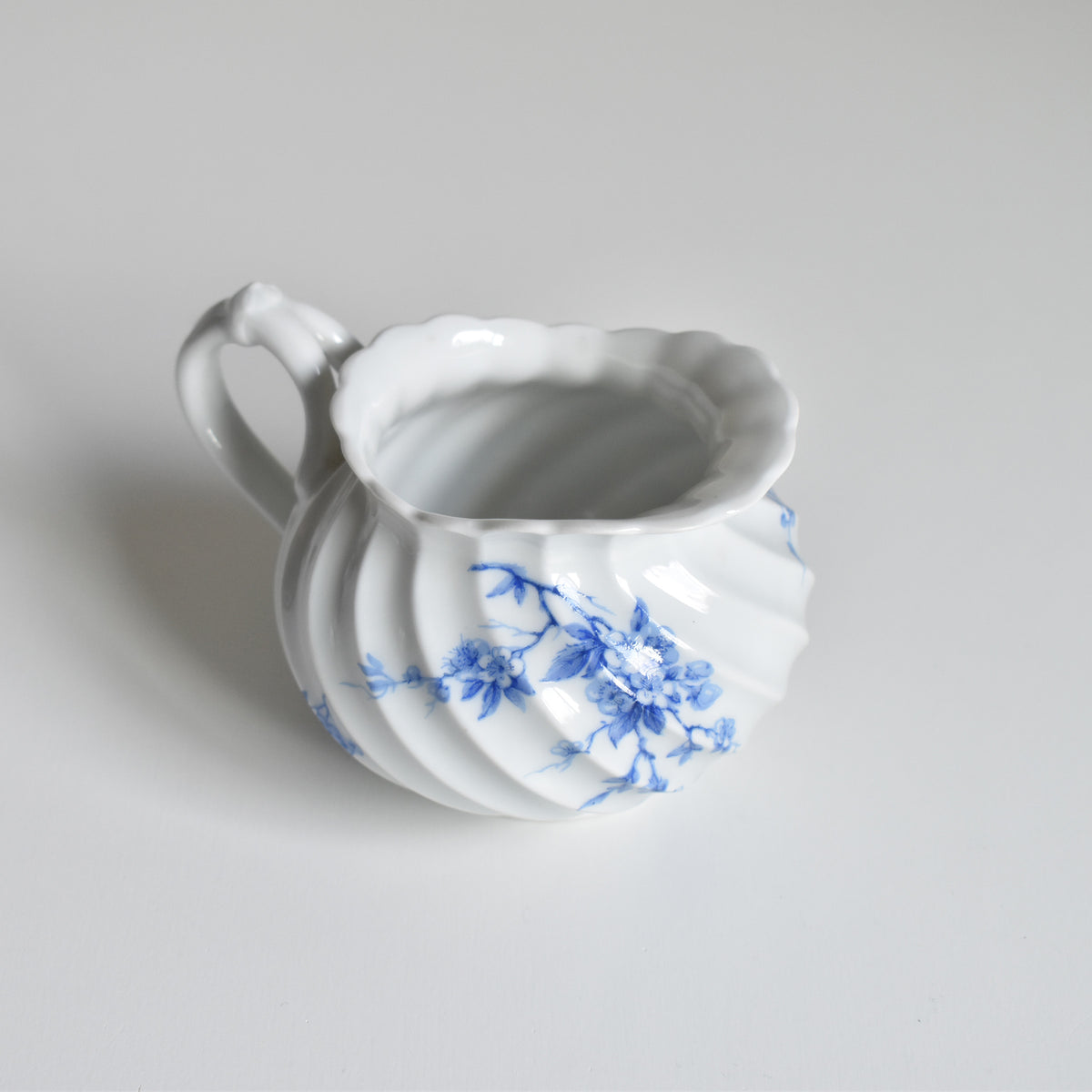 リモージュ アビランド クリーマー ヴィンテージクリーマー リモージュアビランド Cerisier Bleu