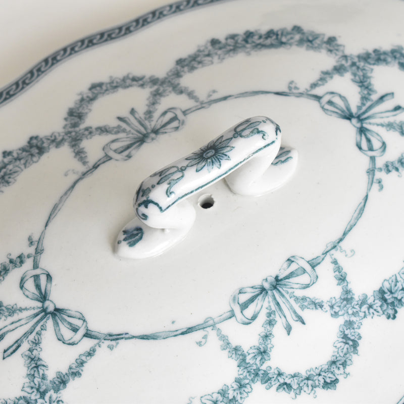 Antique Legumier Wedgwood La France