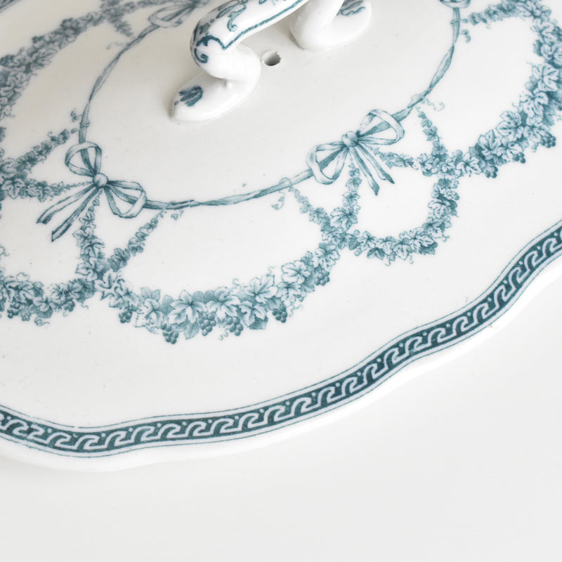 Antique Legumier Wedgwood La France