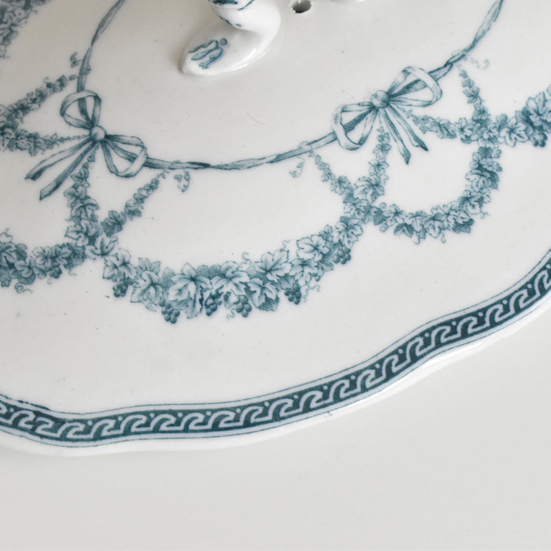 Antique Legumier Wedgwood La France