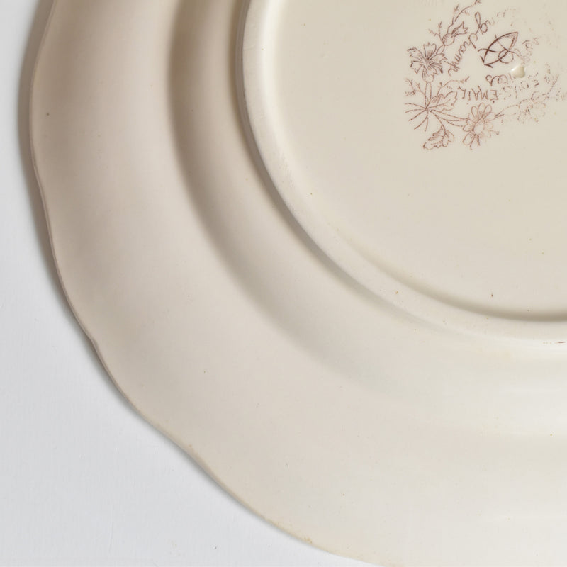 Antique plate Longchamp Marguerites (Daisies) Daisy A