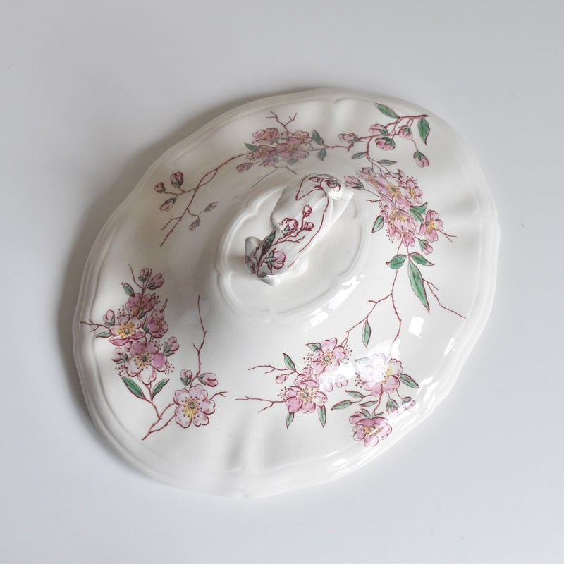 Antique soup tureen, Longchamp "Pommiers"