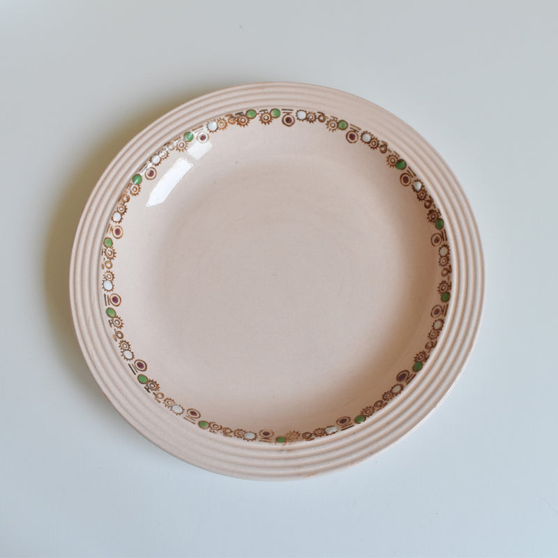 Vintage Deep Dish Lonwi Betty E
