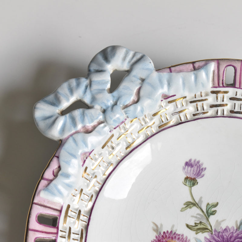 Antique Oval Plate, Sarreguemines J. Thiéry, 1894