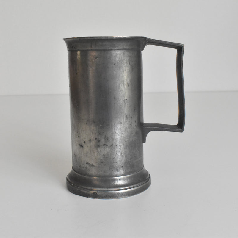 Antique Pewter Measuring Cup, SCATTA à Chalon