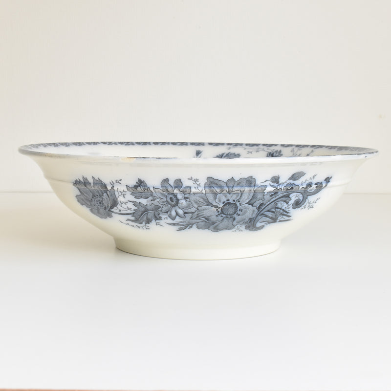 Antique Pitcher & Bowl Saint Amand Anémone