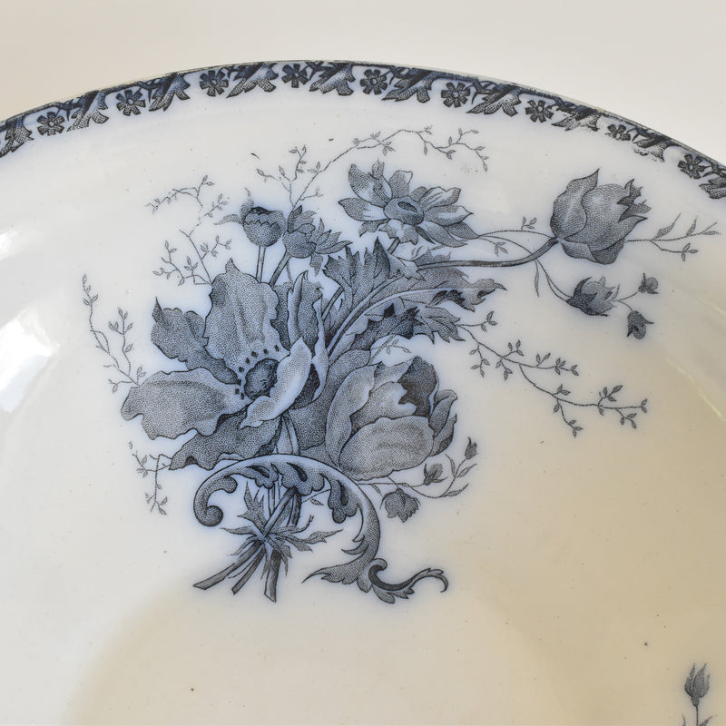 Antique Pitcher & Bowl Saint Amand Anémone