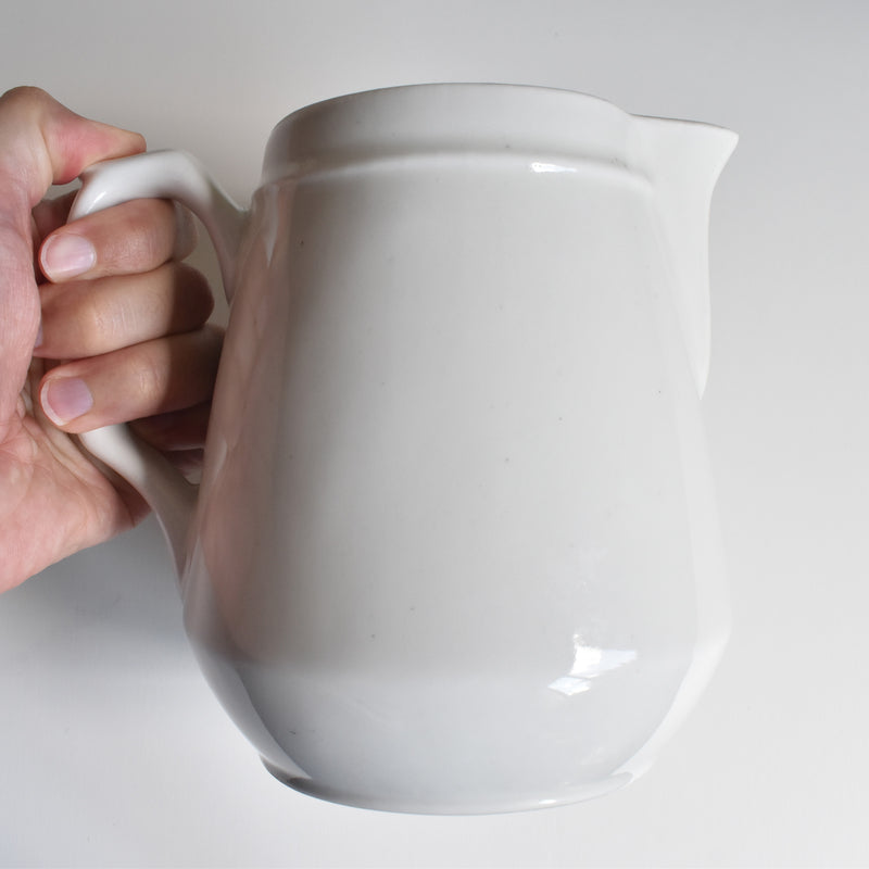 Antique pitcher, Grigny