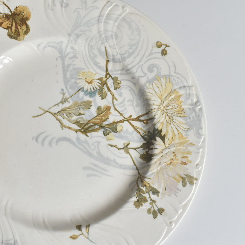 Antique Plate, Choisy-le-Roi, Flowers