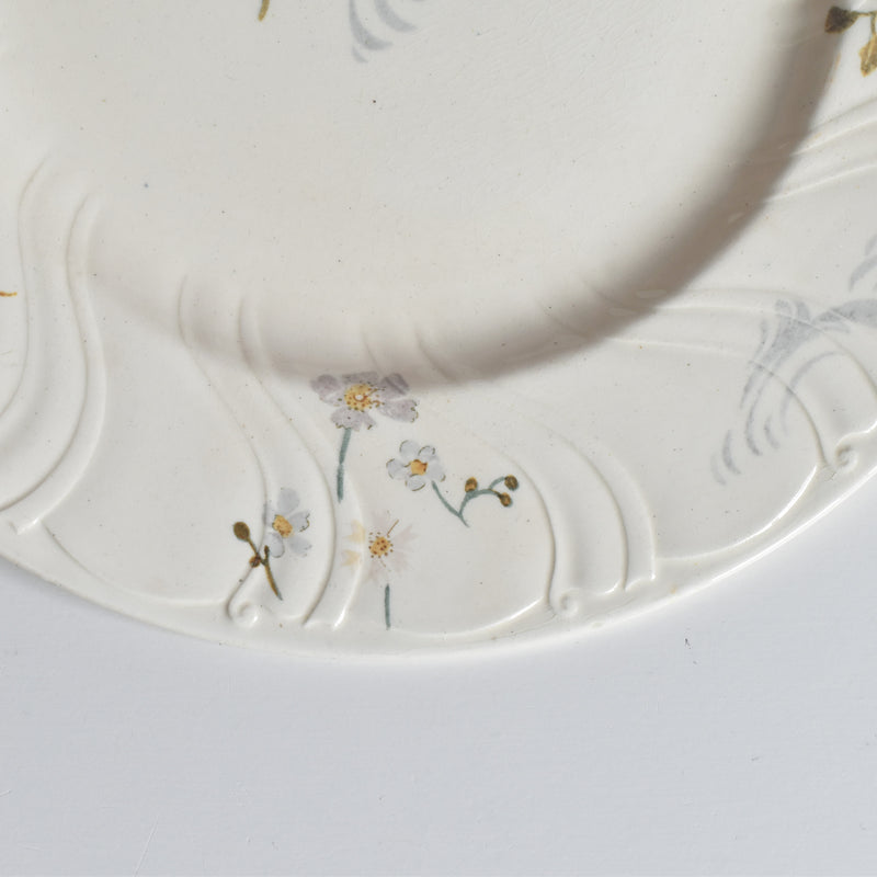Antique Plate, Choisy-le-Roi, Flowers