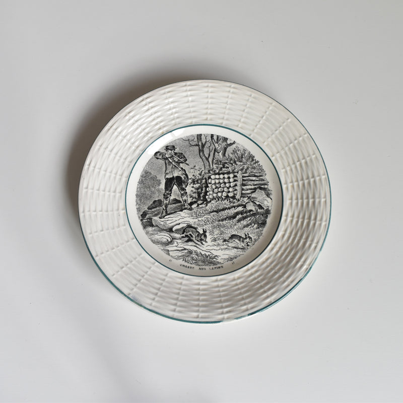 Vintage Dessert Plate Digoin & Sarreguemines "la Chasse N11"