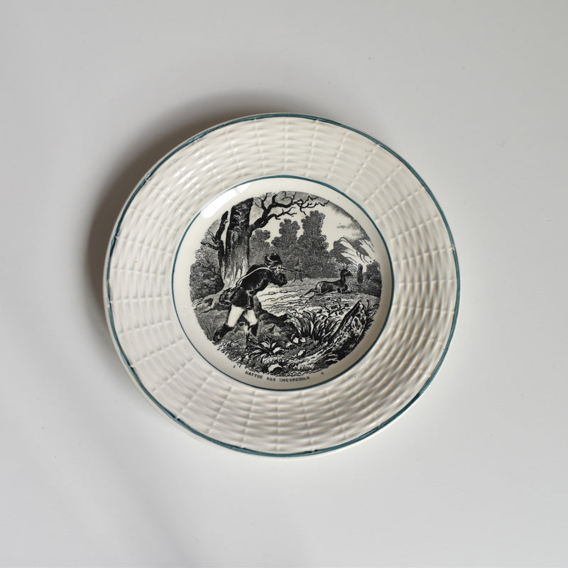 Vintage Dessert Plate Digoin & Sarreguemines La Chasse N3