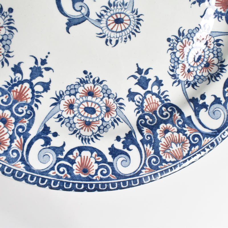 Antique plate, Gien, A
