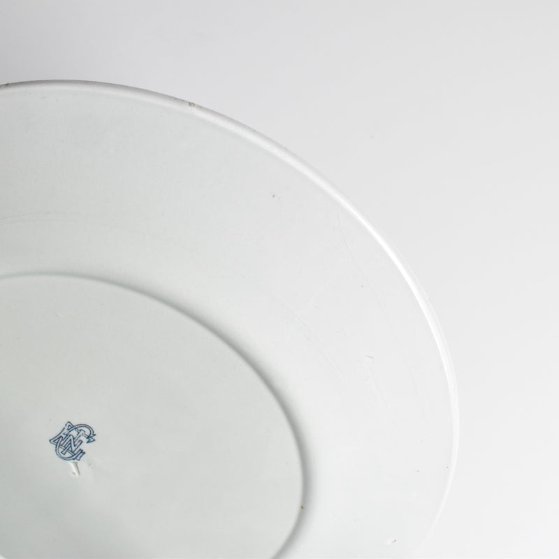 Antique plate, Gien, A