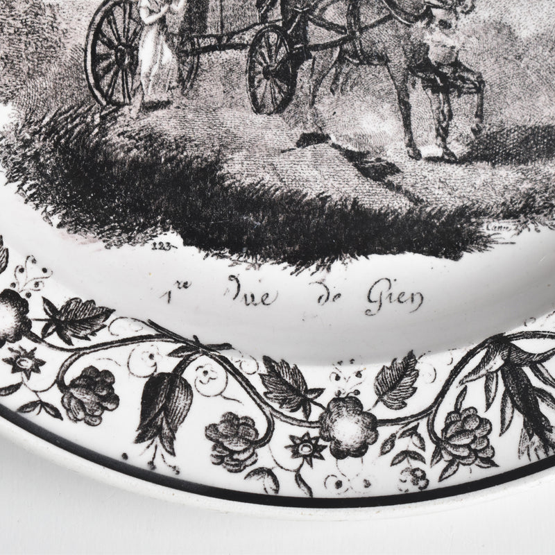 Antique Decorative Plate - Gien N123 "Vue de Gien"