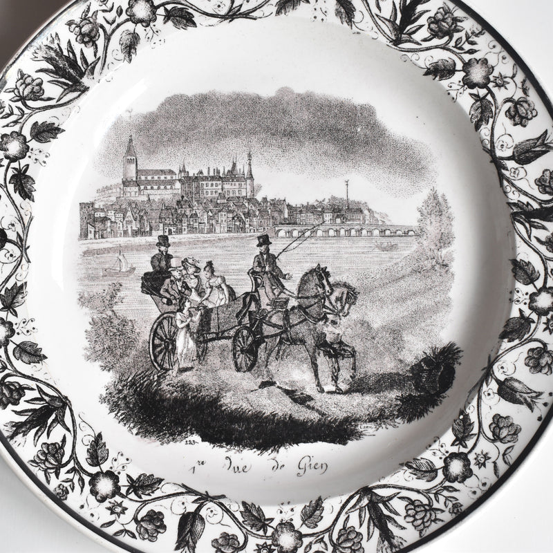 Antique Decorative Plate - Gien N123 "Vue de Gien"