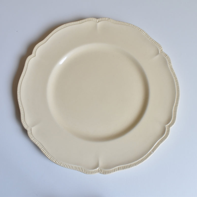 Vintage Plate Longchamp Flower Rim E