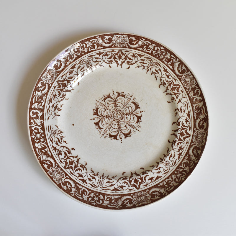 Antique Plate Longchamp Renaissance