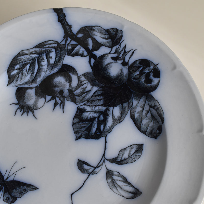 Antique Plate Lonewy Fleurs