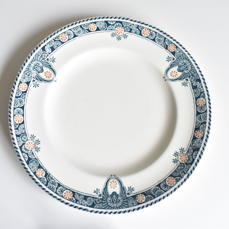 Antique Plate Longwy Londres A