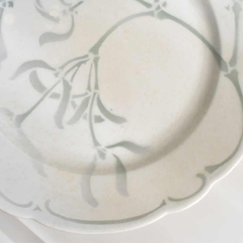 Antique Plate Luneville GUI (Mistletoe) LACHENAL D