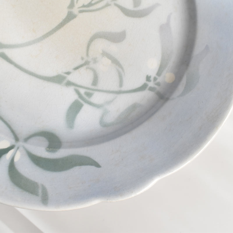 Antique Plate Luneville GUI (Mistletoe) LACHENAL D