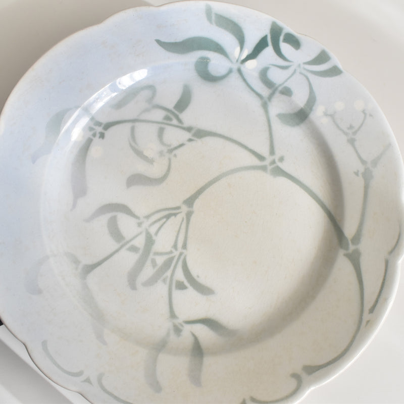 Antique Plate Luneville GUI (Mistletoe) LACHENAL D