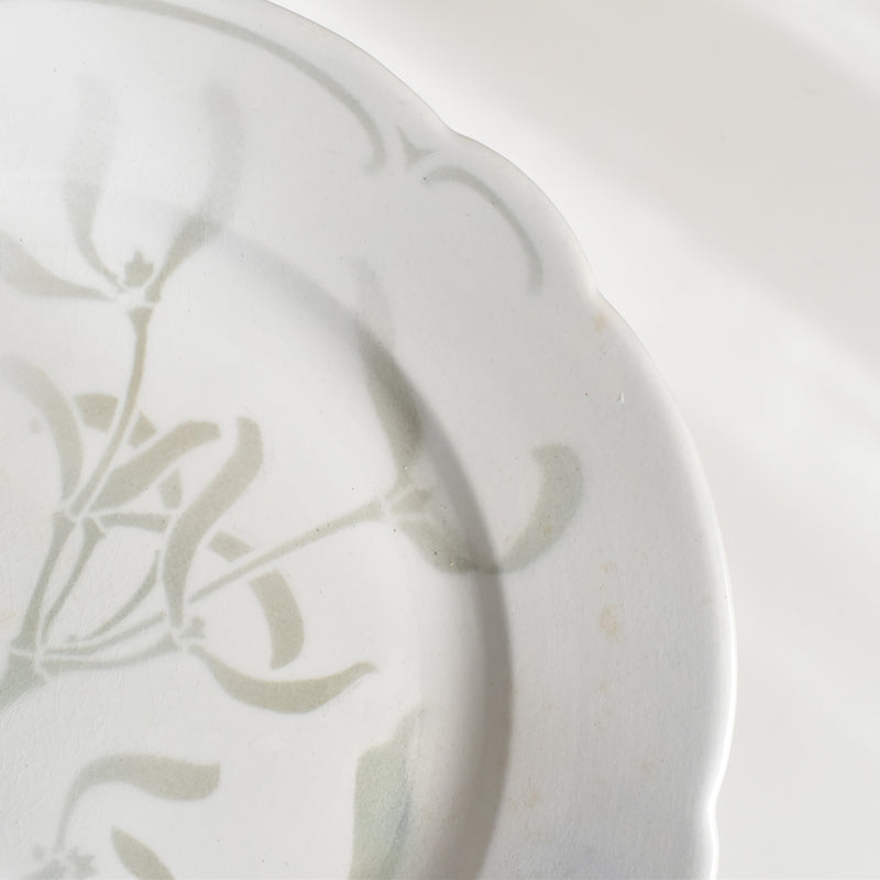 Antique Plate Luneville GUI (Mistletoe) LACHENAL E