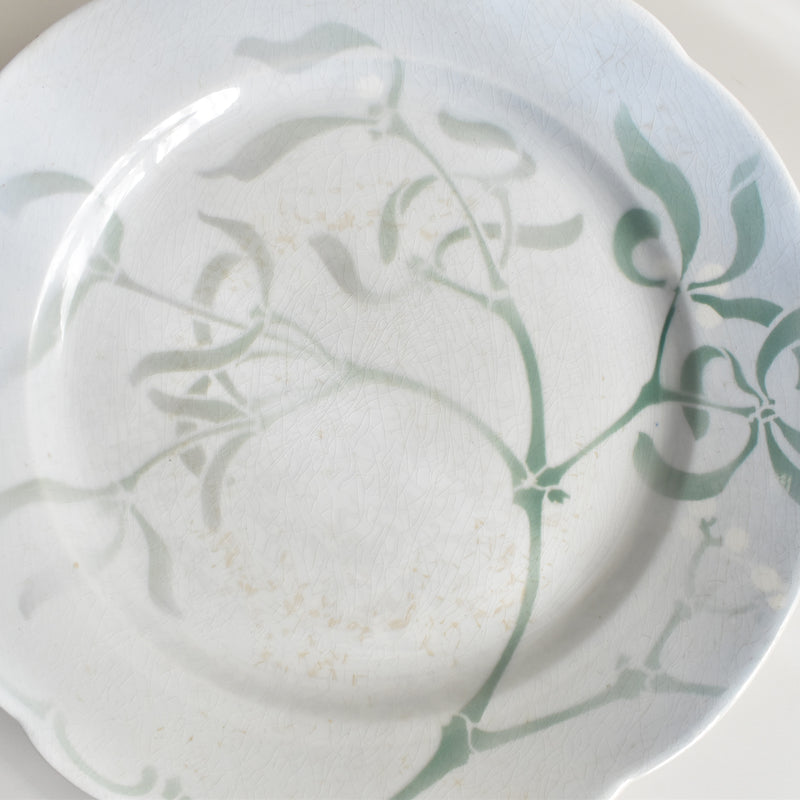 Antique plate Luneville GUI (Mistletoe) LACHENAL F