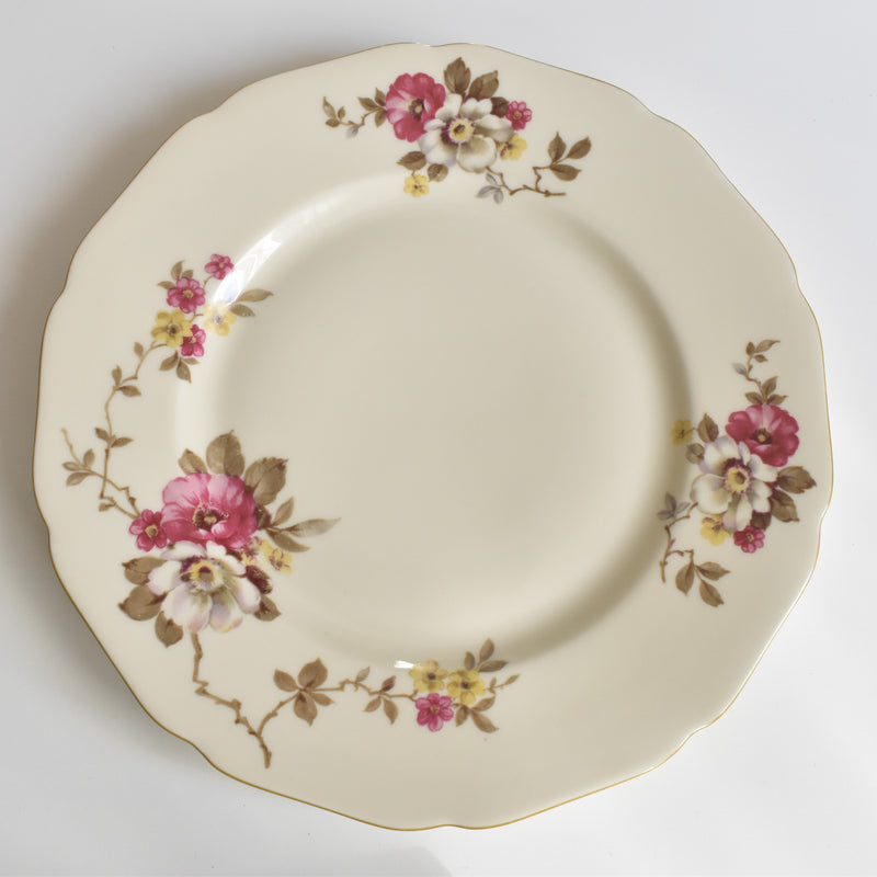 Vintage plate Hutschenreuther Germany Madeleine D