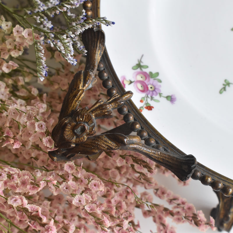 アンティーク真鍮スタンド付き磁器プレート　ニーデルヴィレー　Comte de Custine