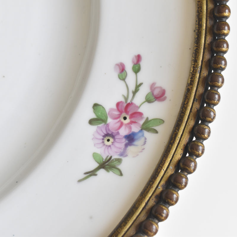 アンティーク真鍮スタンド付き磁器プレート　ニーデルヴィレー　Comte de Custine