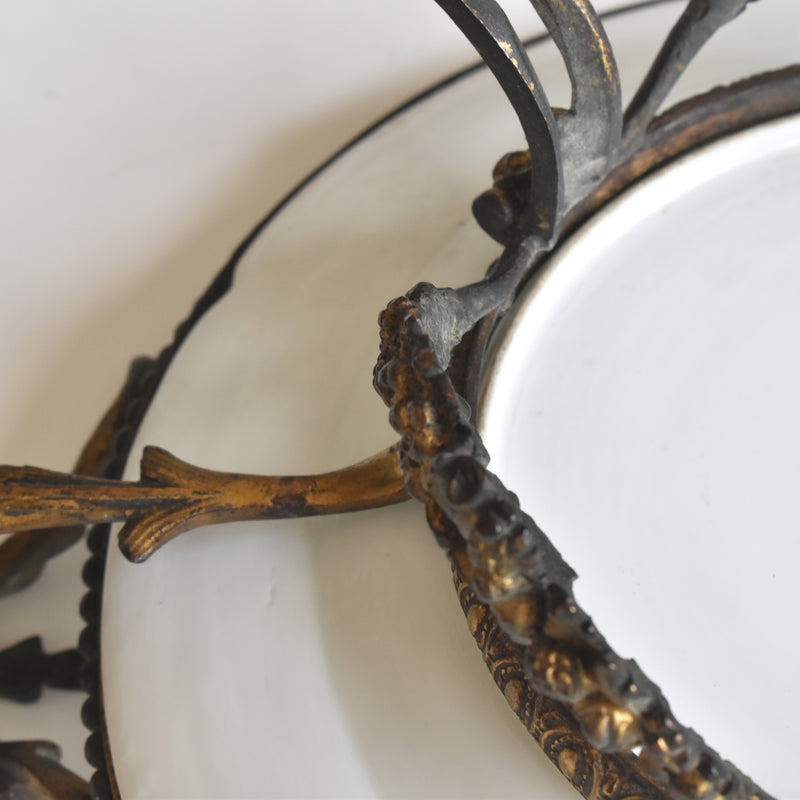 アンティーク真鍮スタンド付き磁器プレート　ニーデルヴィレー　Comte de Custine