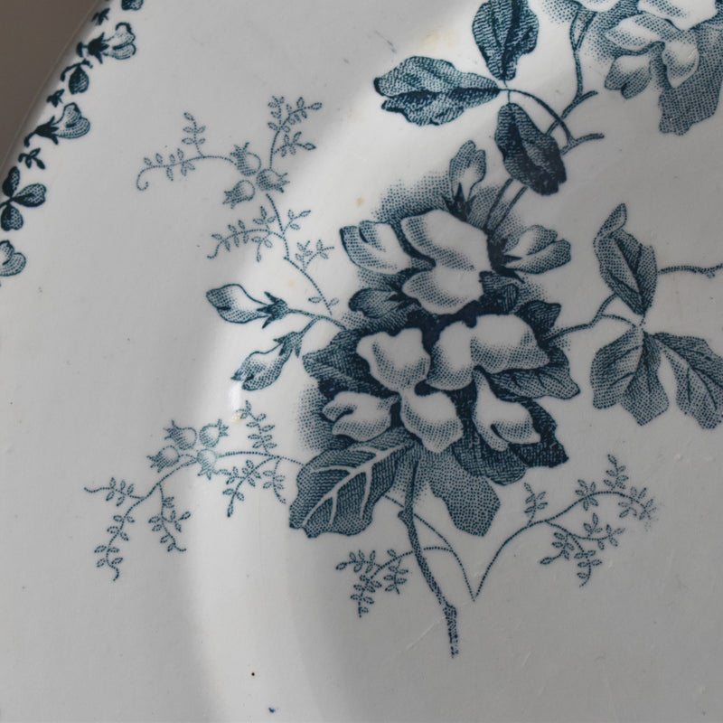 Antique plate, Saint-Amand Acacia B