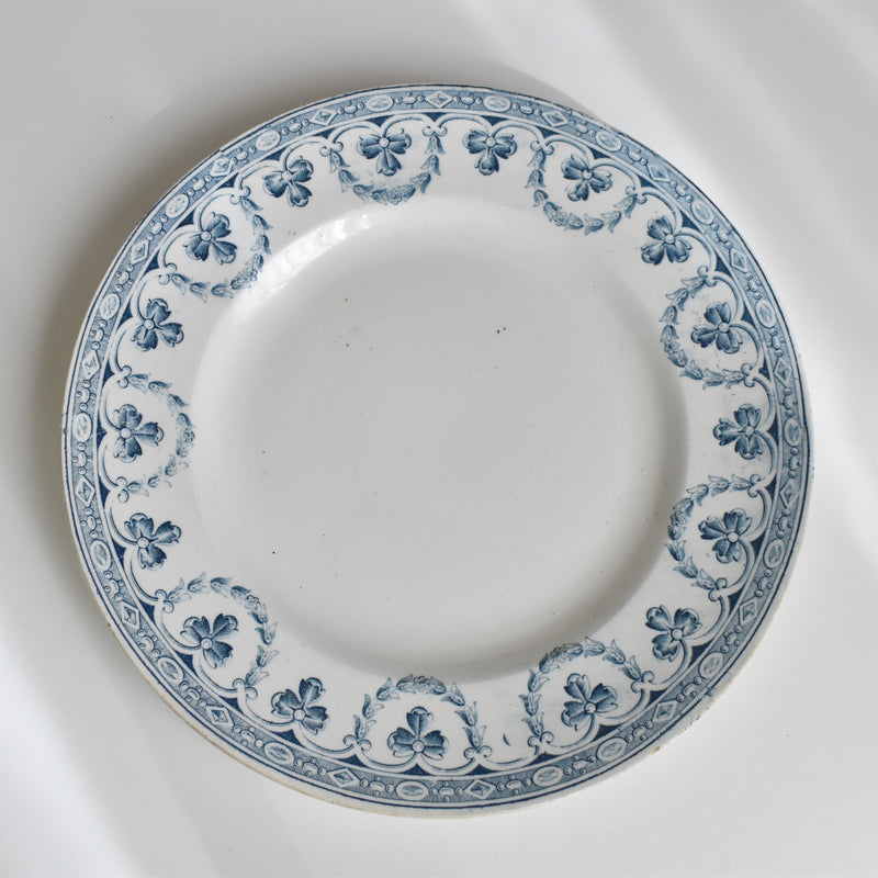 Antique plate, Sarreguemines Santiago