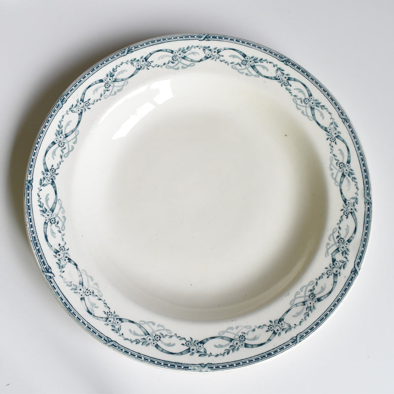 Antique deep dish, Sarreguemines Récamier D