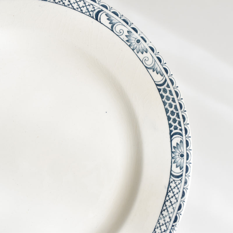Antique Plate, Sarran, Robert A