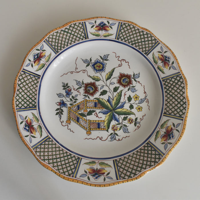 アンティークプレート U&Cサルグミンヌ Montmorency（モンモランシー） B