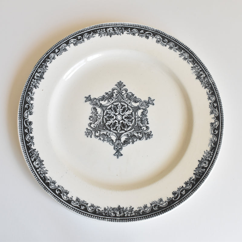 Antique Plate, Jules Vieillard Bordeaux, Guirlande A
